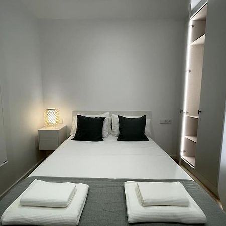 Apartamento Nuevo Centrico Frente Al Mar En Palamós Eksteriør billede