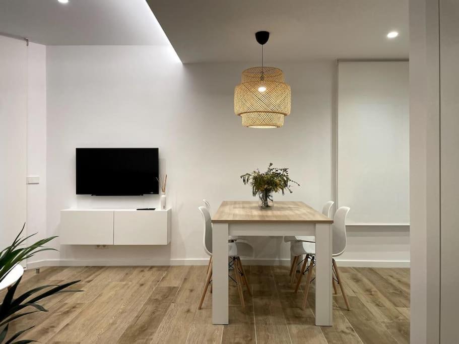 Apartamento Nuevo Centrico Frente Al Mar En Palamós Eksteriør billede