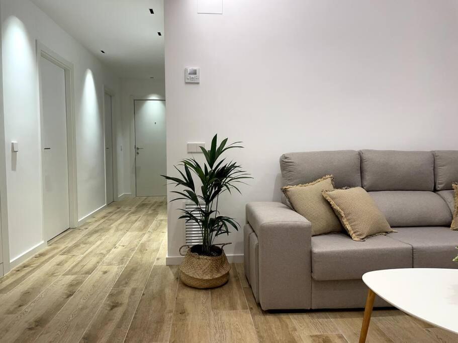 Apartamento Nuevo Centrico Frente Al Mar En Palamós Eksteriør billede