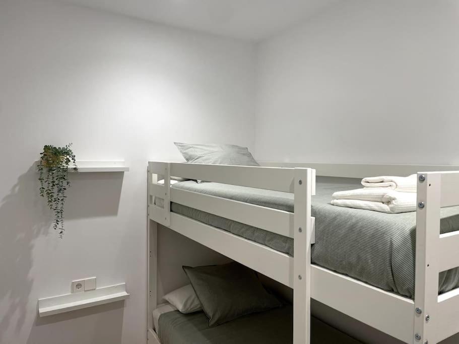 Apartamento Nuevo Centrico Frente Al Mar En Palamós Eksteriør billede