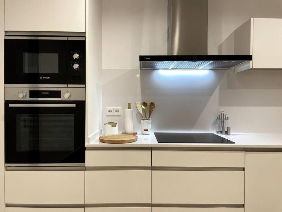 Apartamento Nuevo Centrico Frente Al Mar En Palamós Eksteriør billede