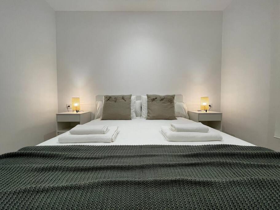 Apartamento Nuevo Centrico Frente Al Mar En Palamós Eksteriør billede
